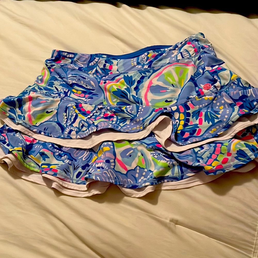 Lilly Pulitzer Blue Peri Pinch Luxletic ruffle skirt M rare